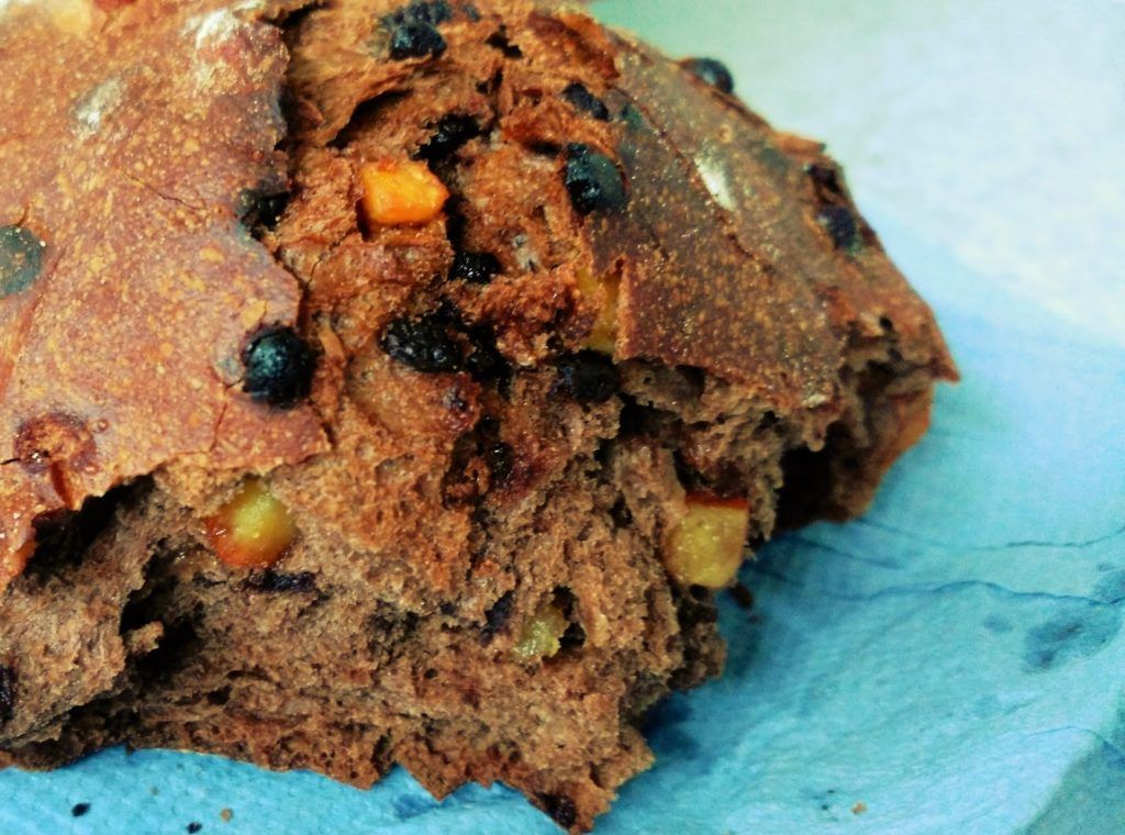 Pan de chocolate y naranja